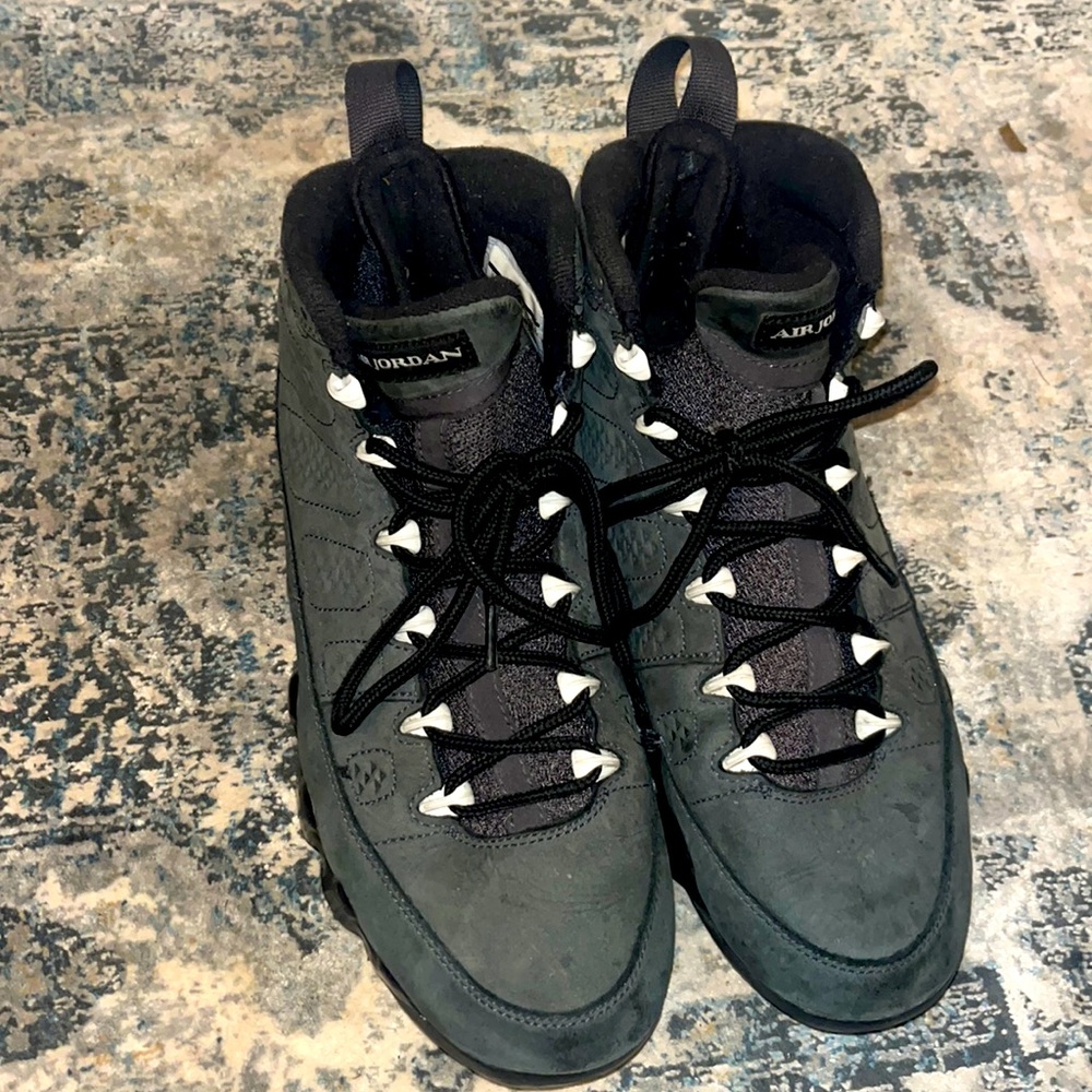 2015
Air Jordan 9 Retro 'Anthracite'